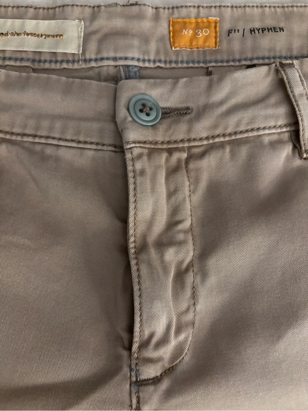 Pilcro and the Letterpress Hyphen Chino Shorts Women’s Size 30 Beige - Picture 3 of 9
